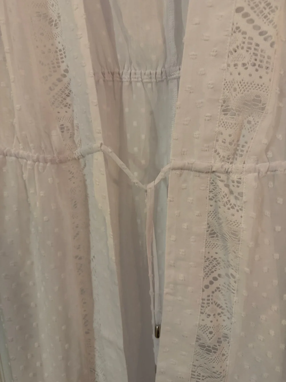 🏖️NWT No Boundaries Women’s White Sheer Tie Front Lace-Trim Swim Cover-Up Size L